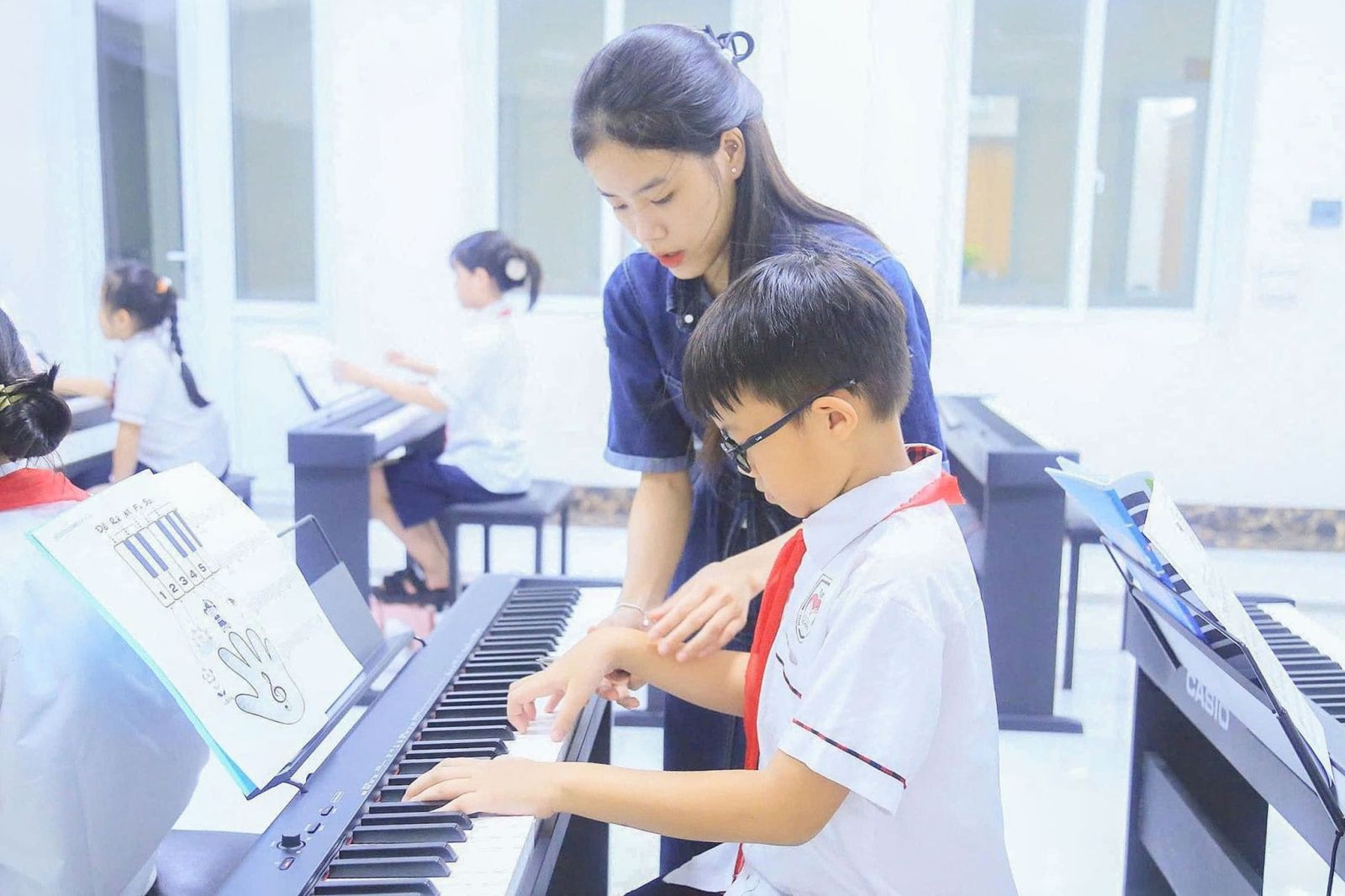 Lớp Piano buổi lẻ nhóm 4